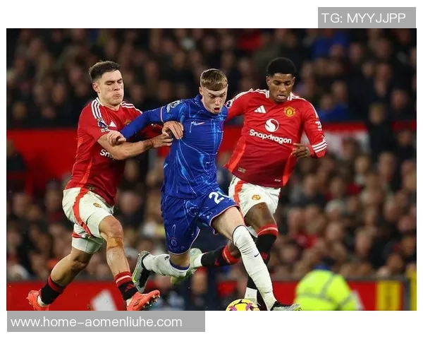 2017年曼联对阵斯托克城的精彩对决回顾与战术分析 2017年曼联对阵斯托克城的精彩对决回顾与战术分析